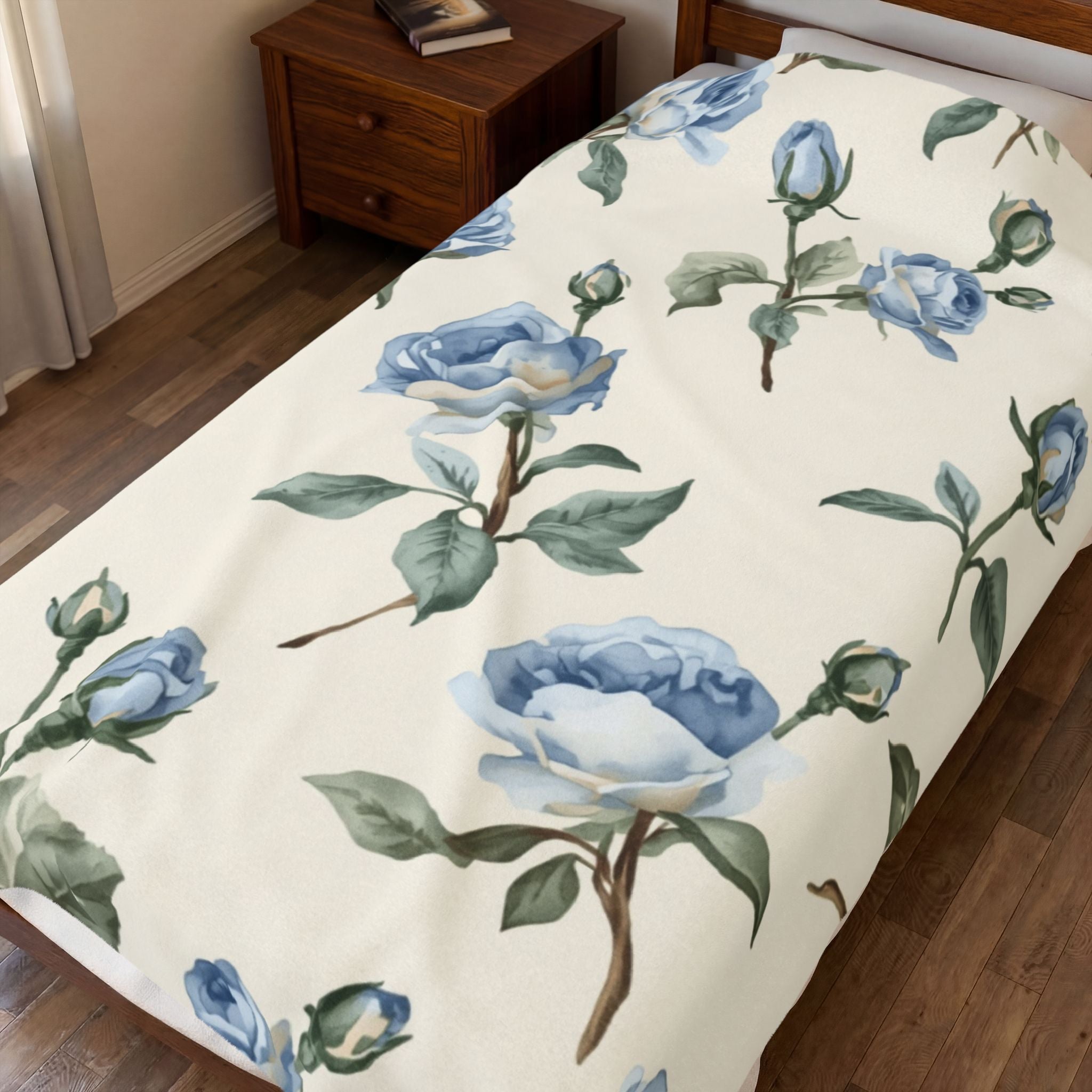 Blue Rose Velveteen Plush Blanket – Soft Floral Throw for Bedroom & Living Room